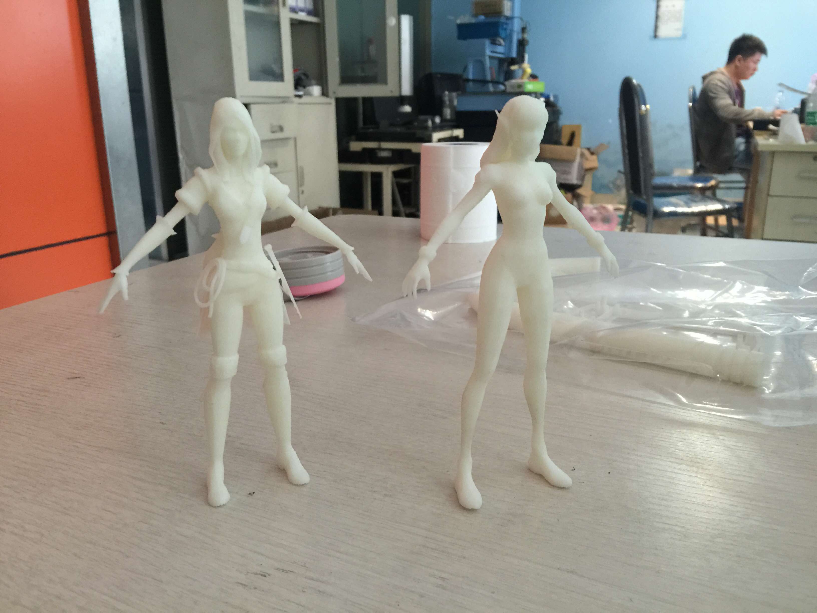 塑膠手板是什么？